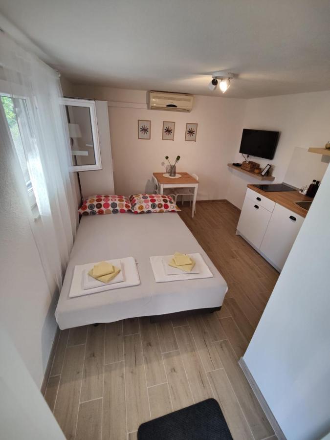 Apartments Bepa Makarska Exterior foto